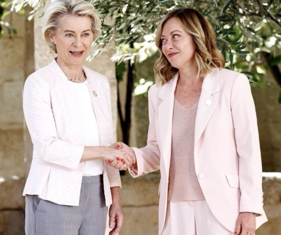 Europa: Meloni a bocca asciutta