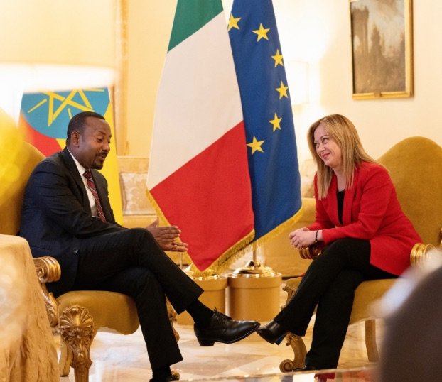 Meloni: il viaggio delle promesse